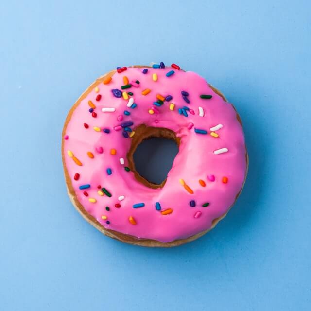 This example makes a horizontal half copy of an image of a donut.
